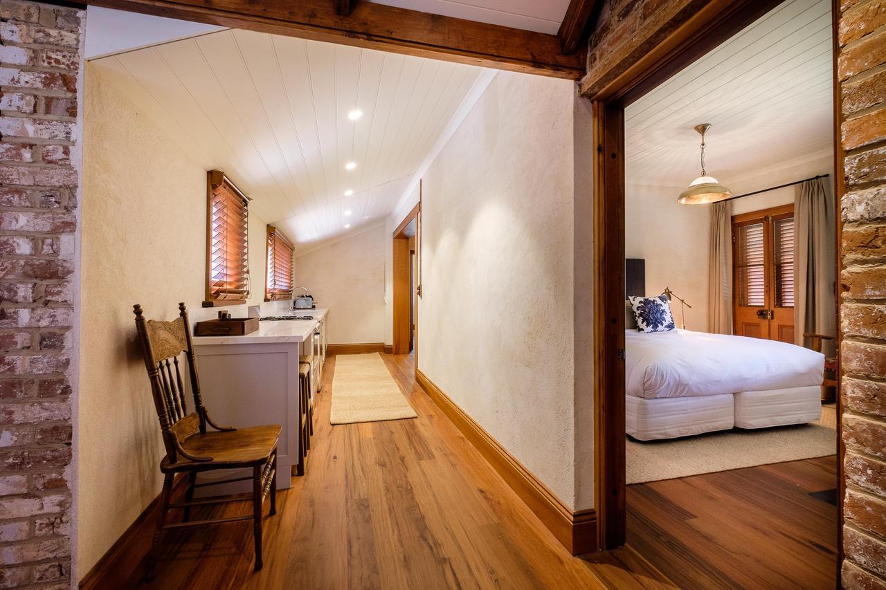 ホテル Goonoo Goonoo Station タムワース エクステリア 写真 A suite at the Inn